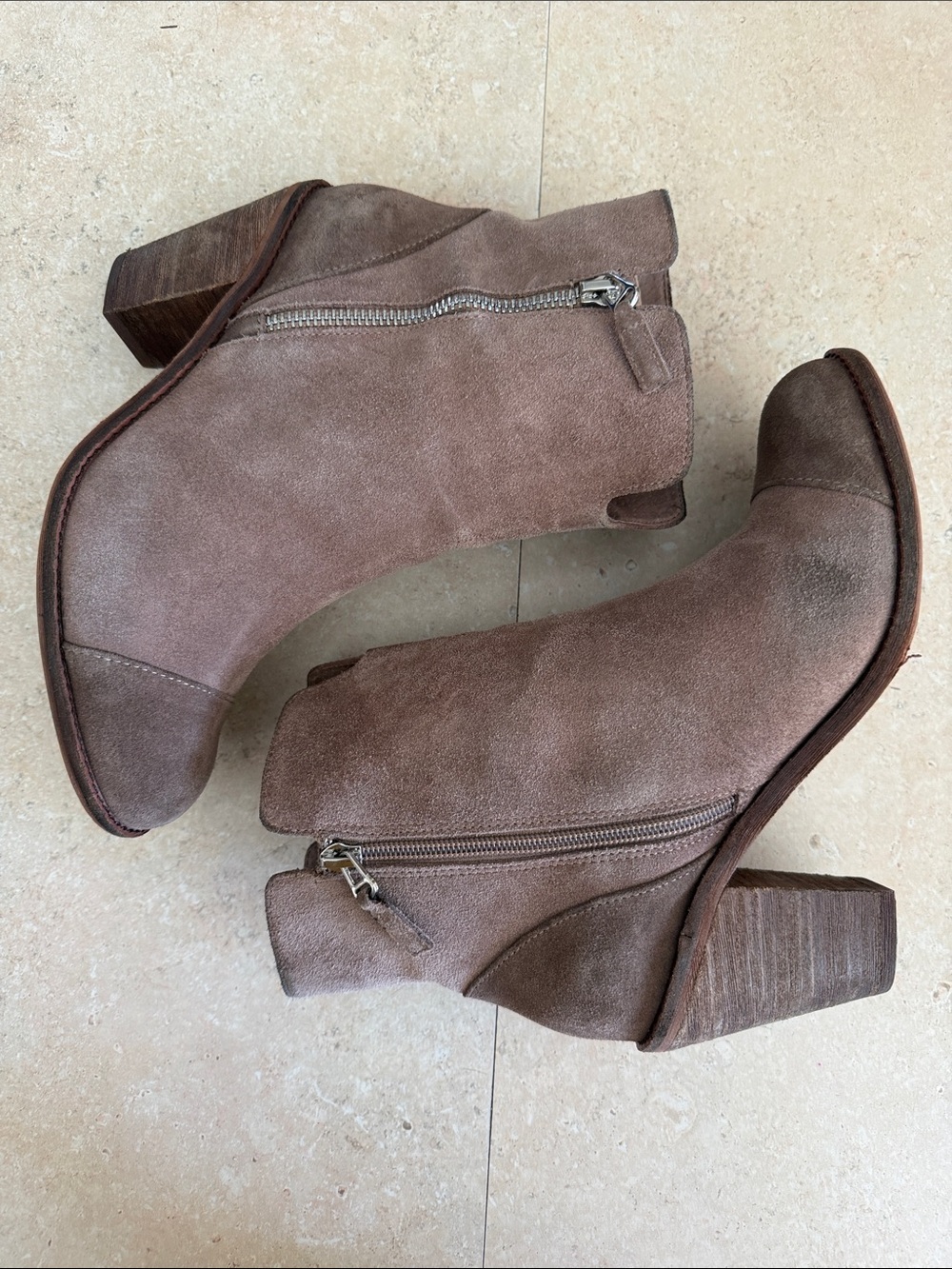 SoftWalk suede booties - Picture 3 of 7